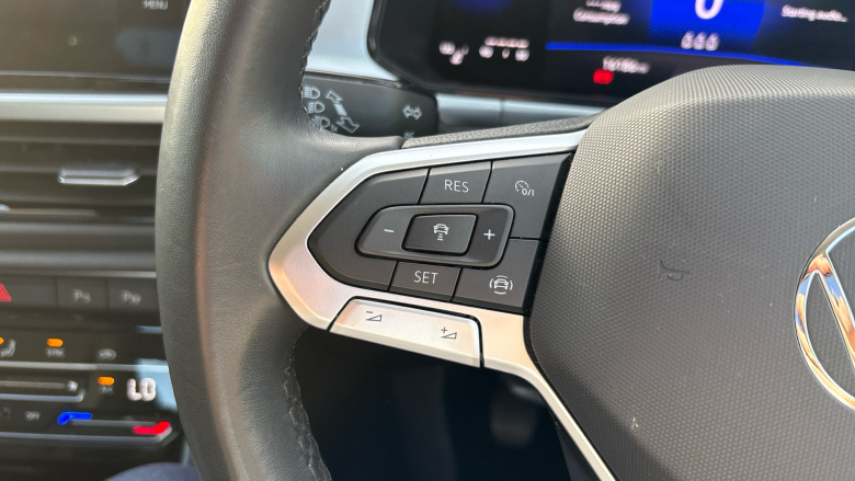 Volkswagen T-Roc 1.0 TSI Life 5dr Petrol Hatchback